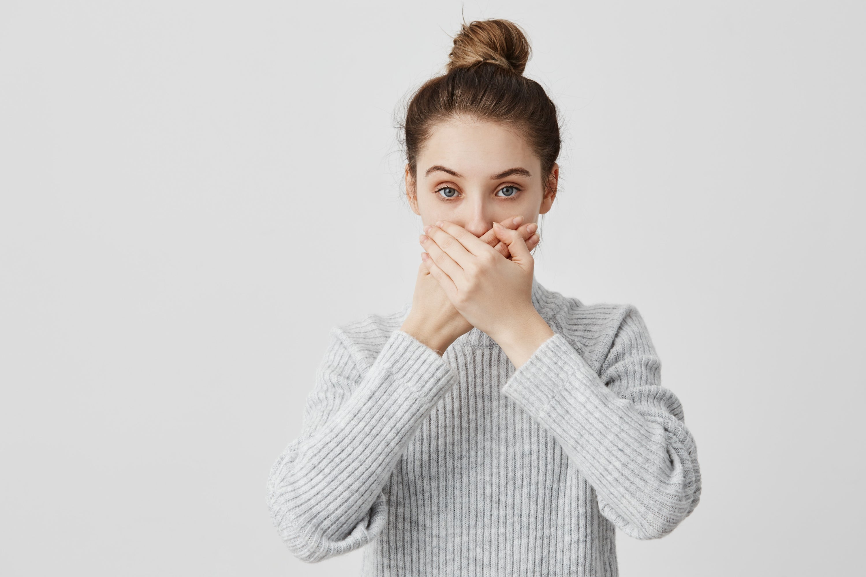 The Truth Behind New Pillows Smell blandostore