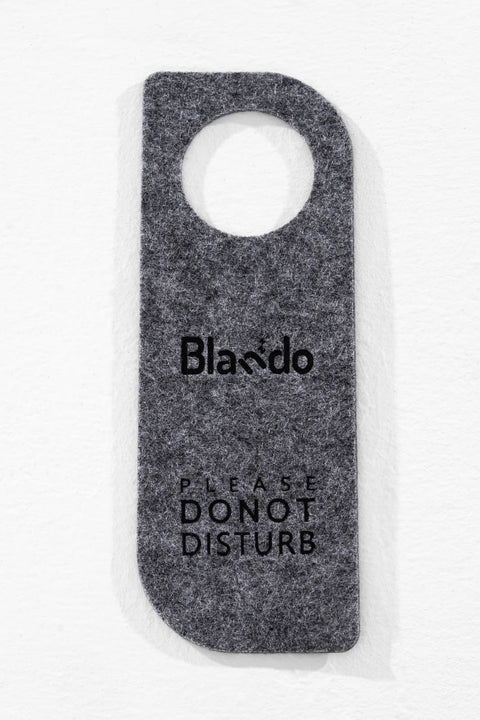 Do not disturb door sign
